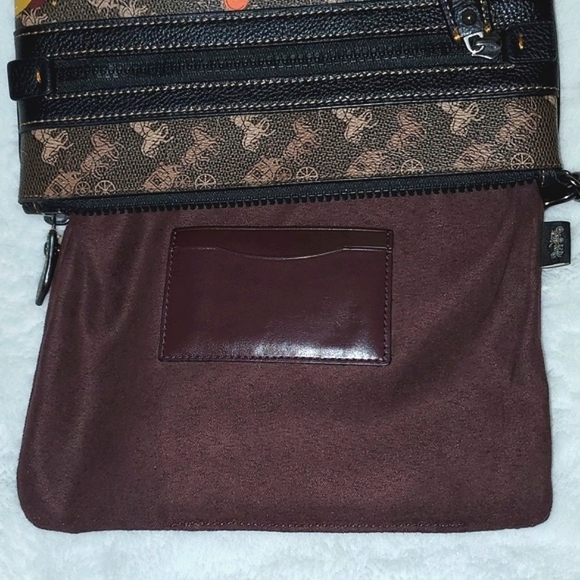 Coach Large Front Zip Wristlet - Picture 11 of 16